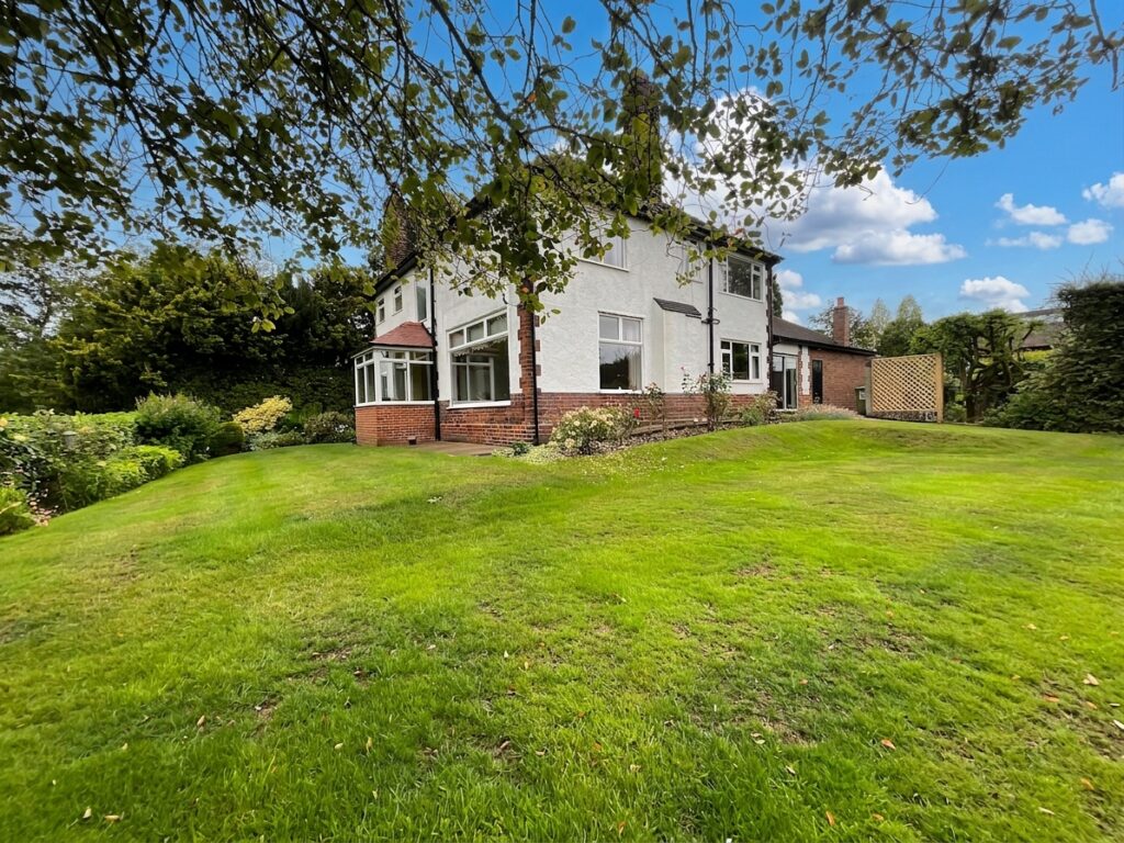 Winghouse Lane, Tittensor, ST12
