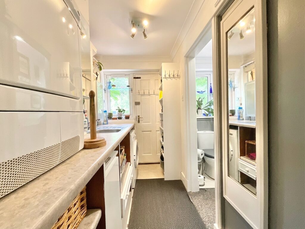 Leek Road, Cheadle, ST10