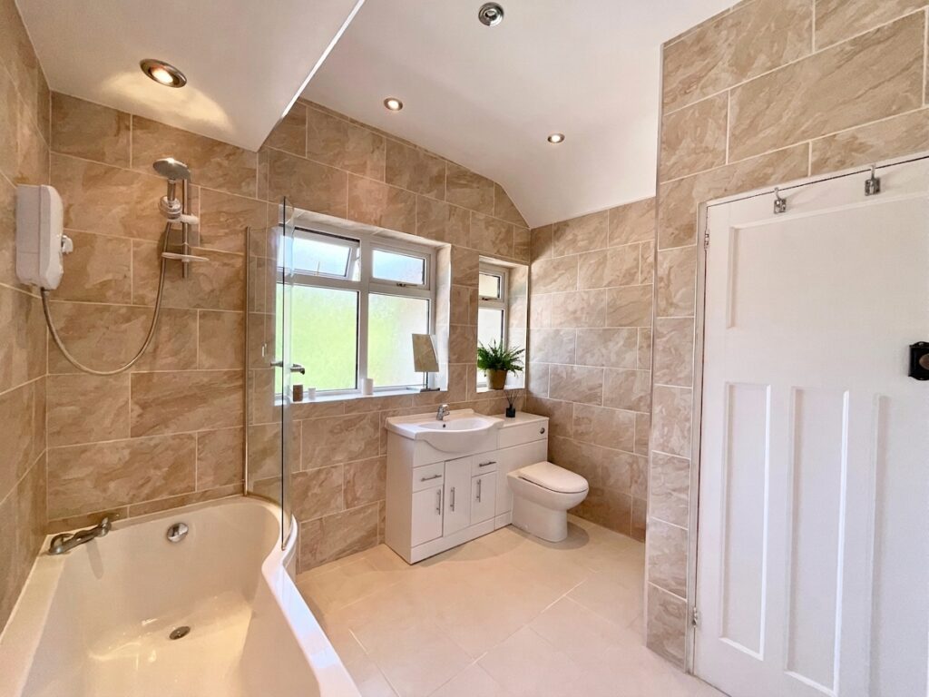 Station Road, Barlaston, ST12