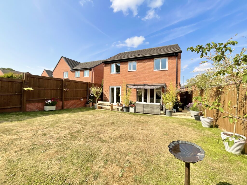 Farm Close, Shavington, CW2