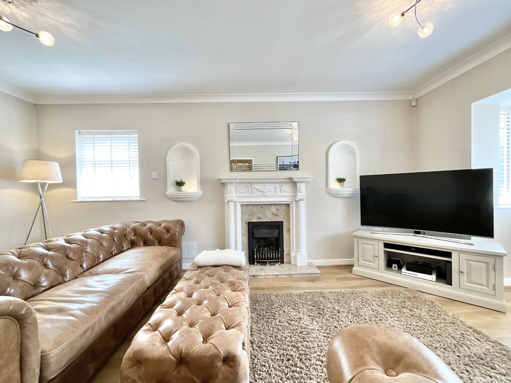 Sandy Hill, Werrington, ST9