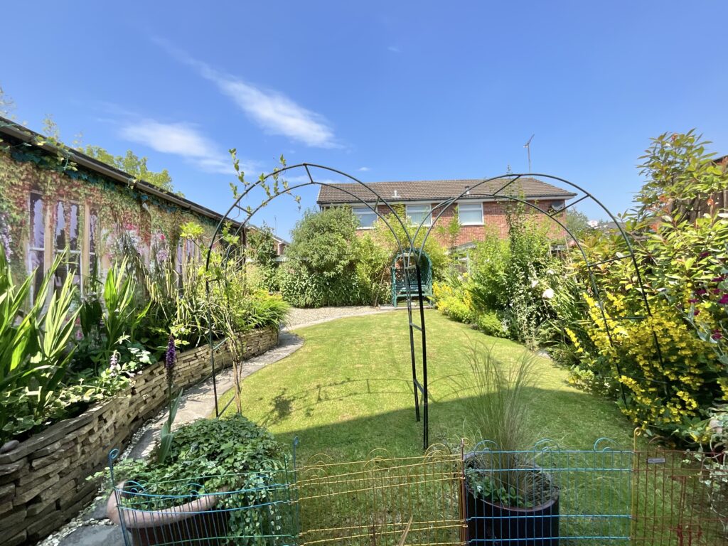 Lavender Avenue, Blythe Bridge, ST11