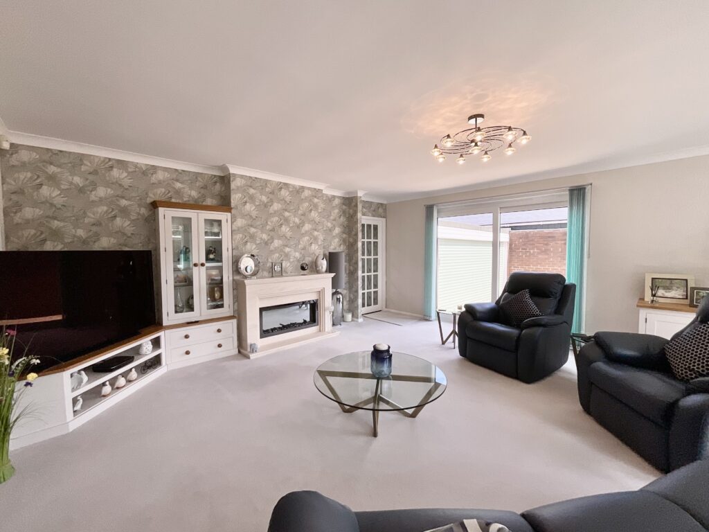 St. Johns Close, Stowe-By-Chartley, ST18
