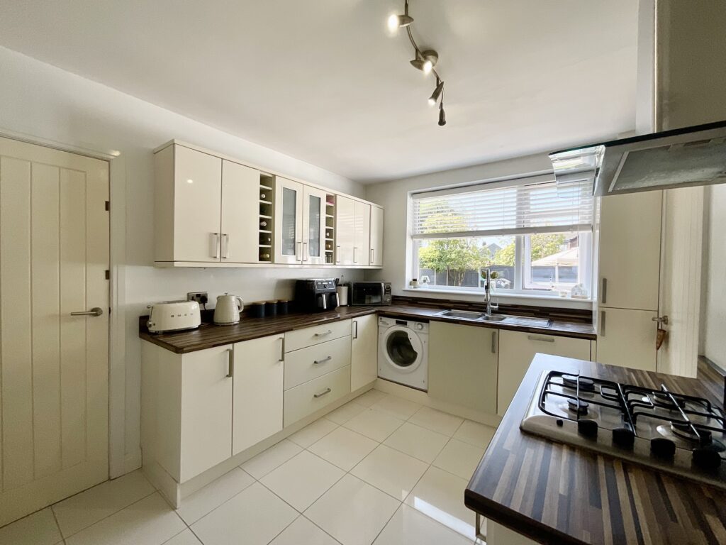 Perthy Grove, Stoke-On-Trent, ST4