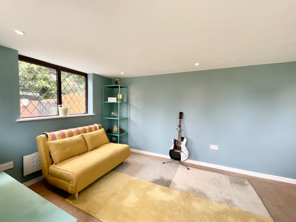 Sneyd Avenue, Newcastle, ST5