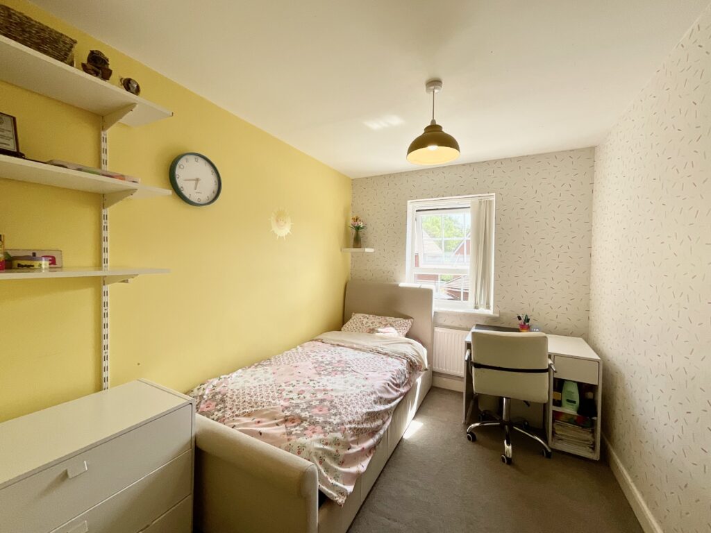 Aurora Gardens, Barlaston, ST12