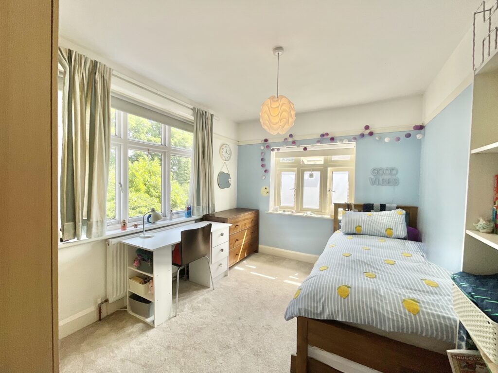 Airdale Road, Stone, ST15