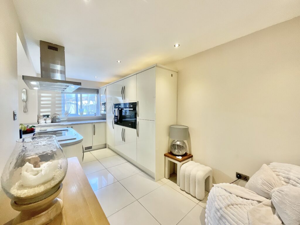 Michigan Grove, Stoke-On-Trent, ST4