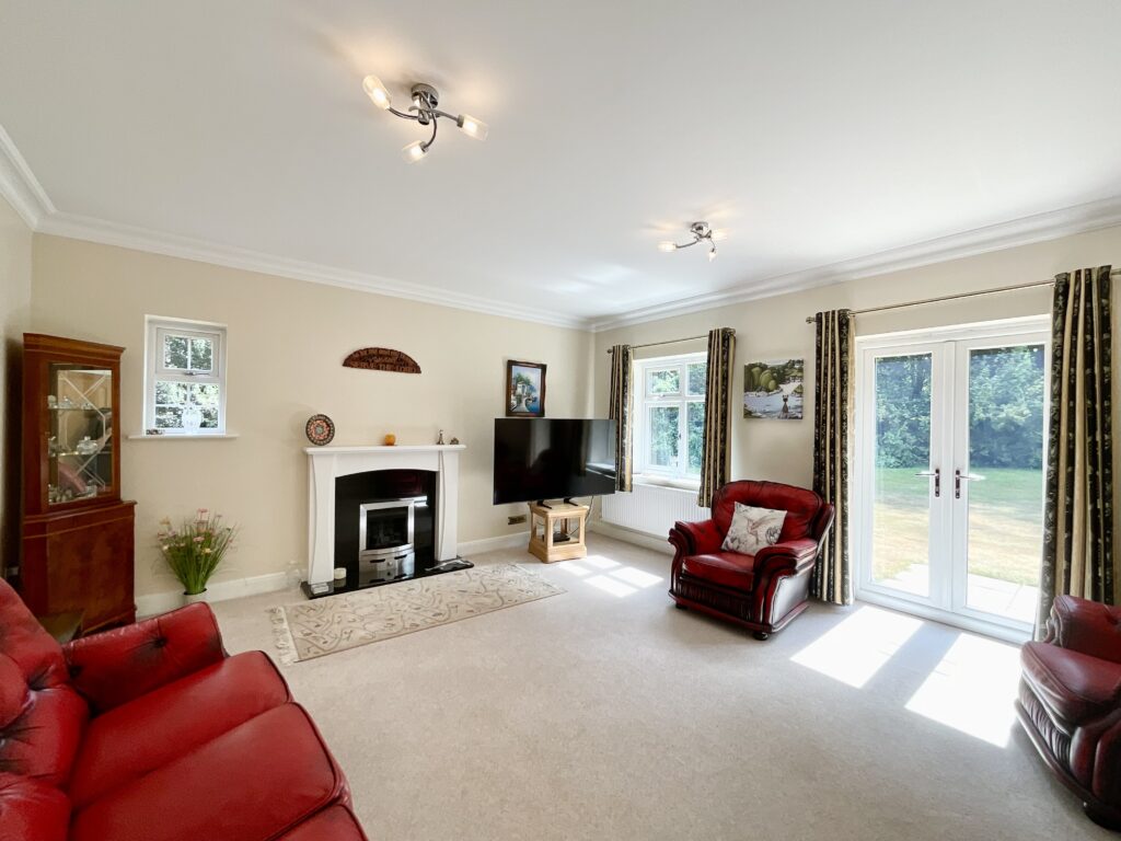 Nightingale Walk, Blythe Bridge, ST11