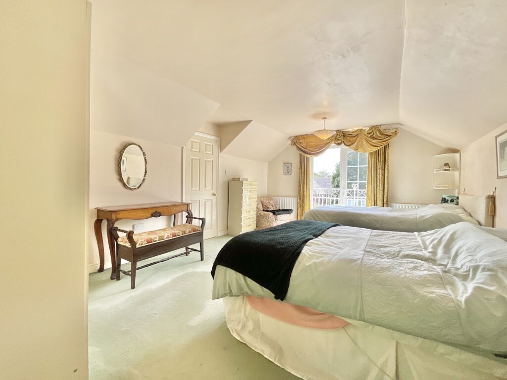 Pinewood Drive, Ashley Heath, TF9