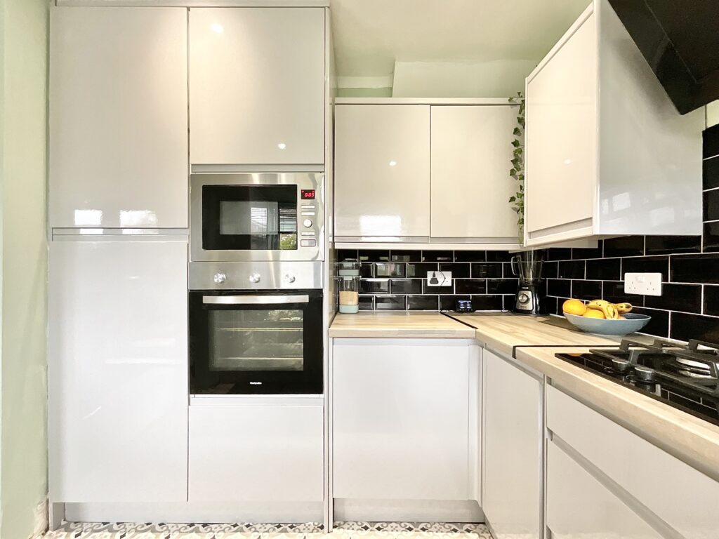 Lavender Avenue, Blythe Bridge, ST11