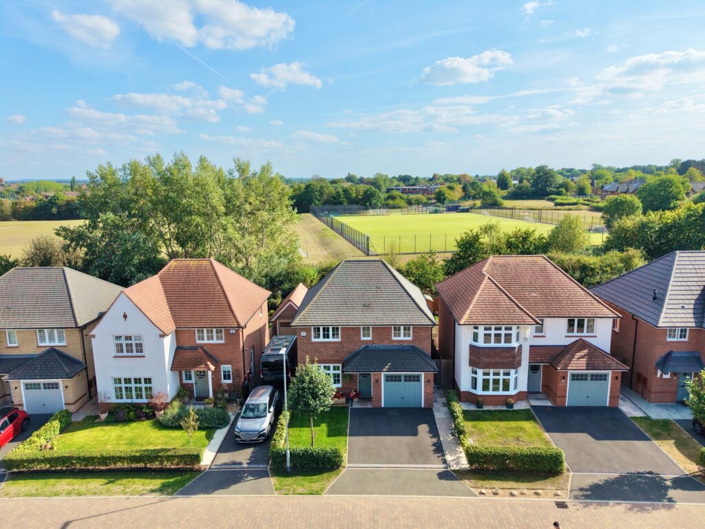Camp Hill Drive, Henhull, CW5