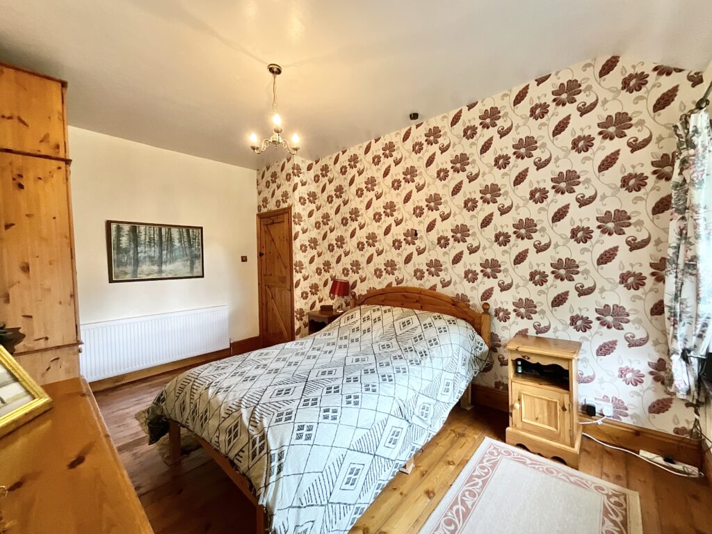 Whiston, Black Lane, ST10