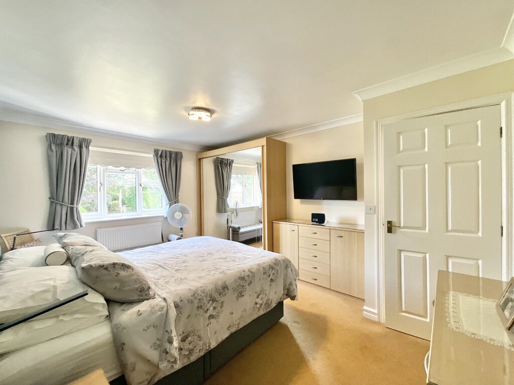Cheadle Road, Blythe Bridge, ST11