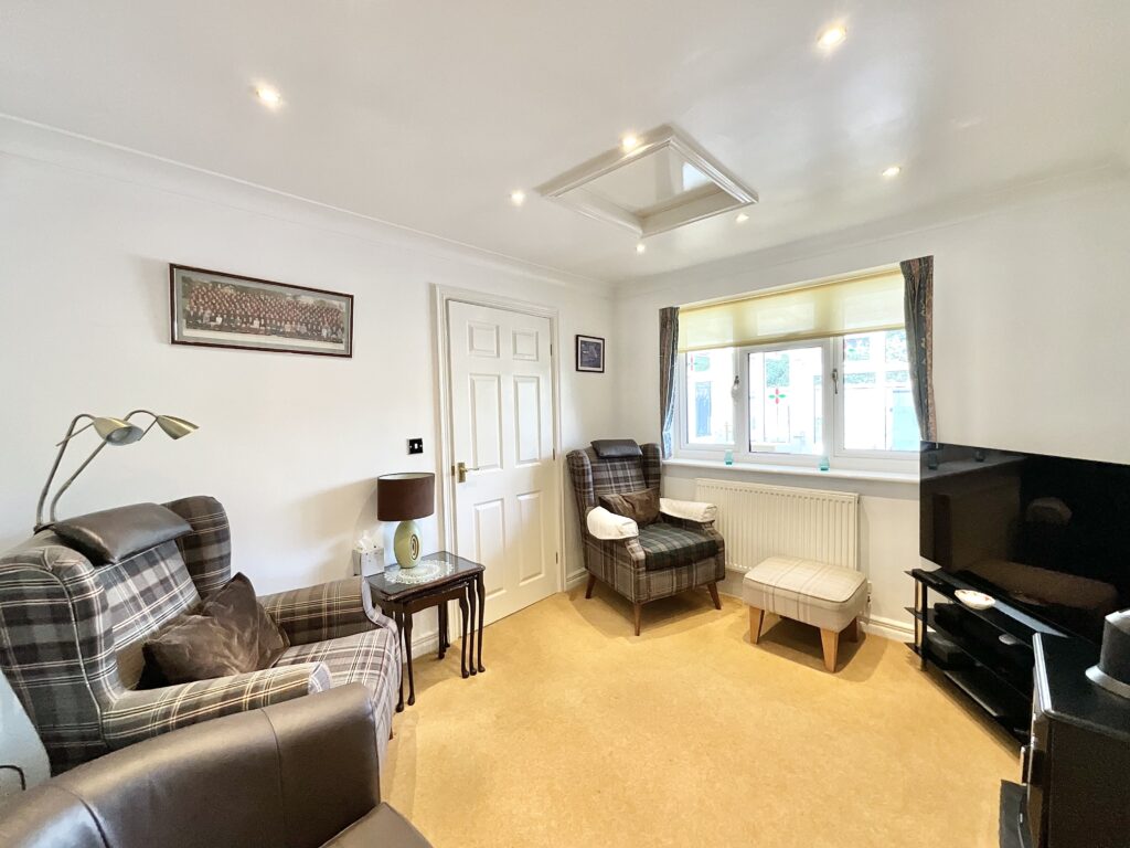 Cheadle Road, Blythe Bridge, ST11