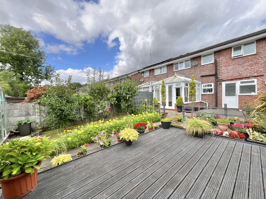 Kempton Grove, Cheadle, ST10