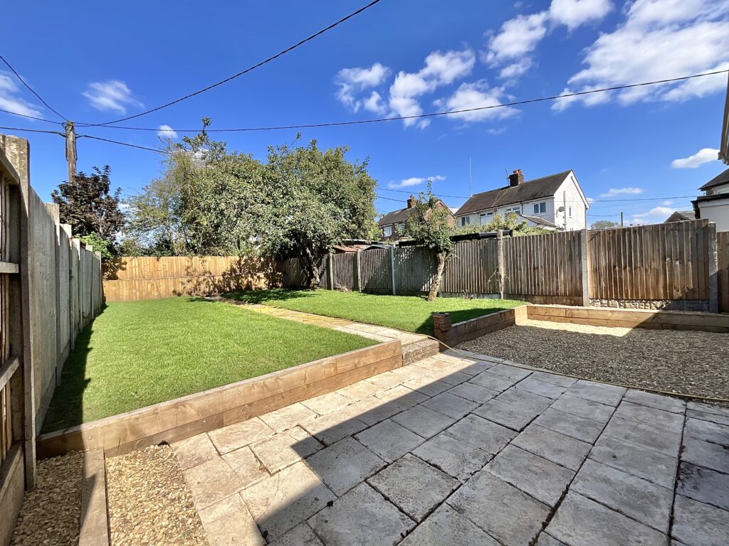Uttoxeter Road, Draycott, ST11