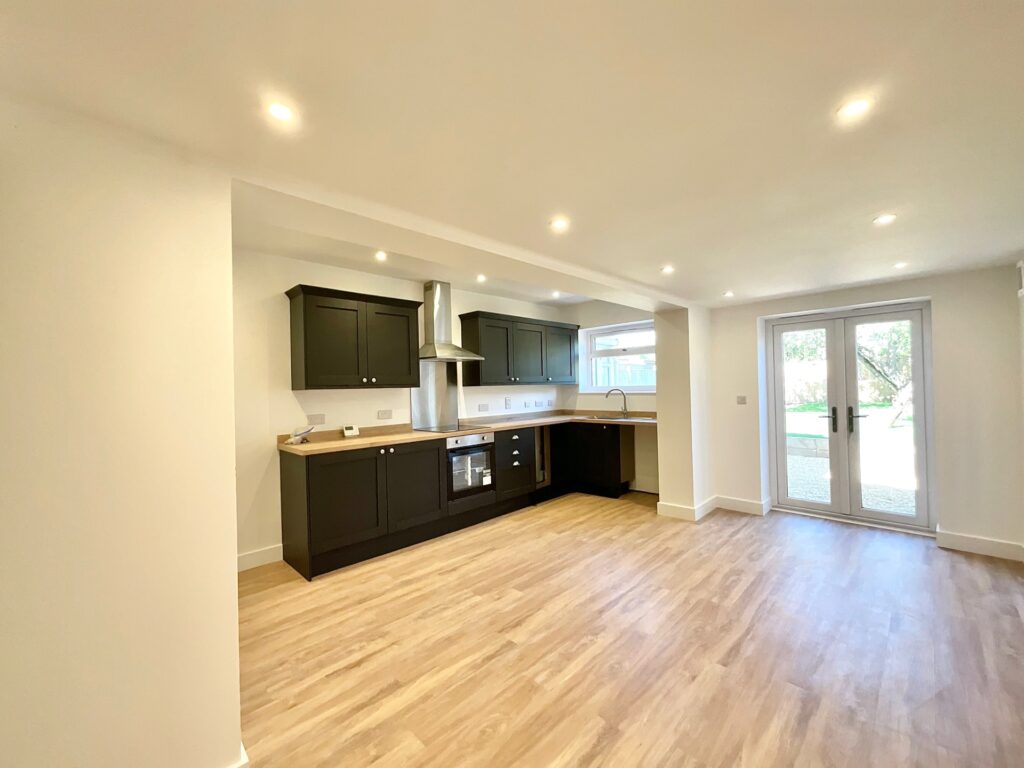Uttoxeter Road, Draycott, ST11