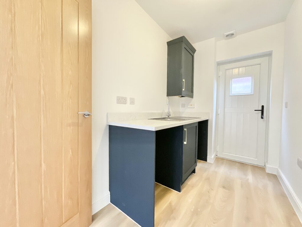 Stafford Road, Woodseaves, ST20