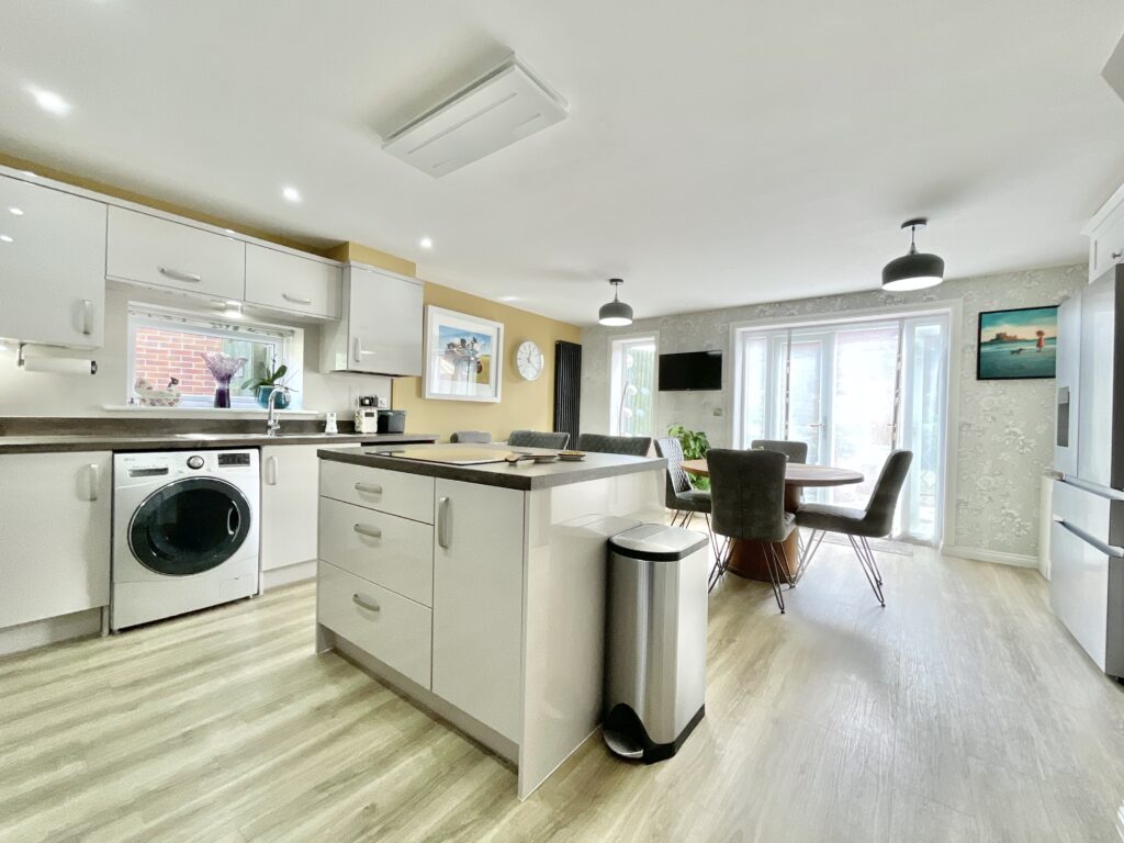 Leighton View, Loggerheads, TF9