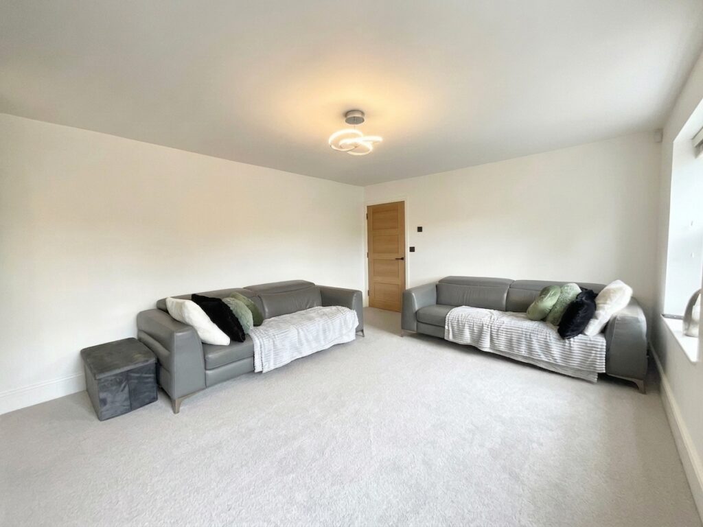 Pittsburgh Close, Stoke-On-Trent, ST3