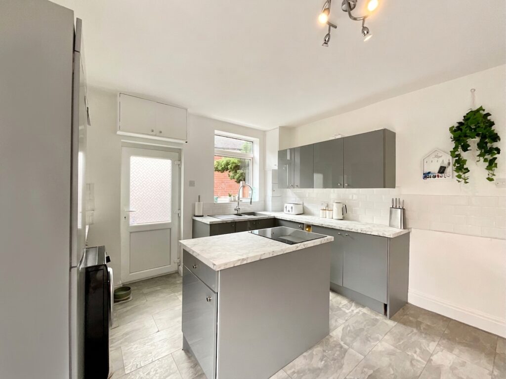 Louise Drive, Stoke-On-Trent, ST3